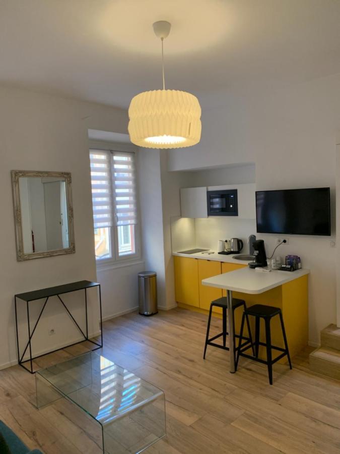 Studio Rue Pietonne Ajaccio أجاكسيو المظهر الخارجي الصورة