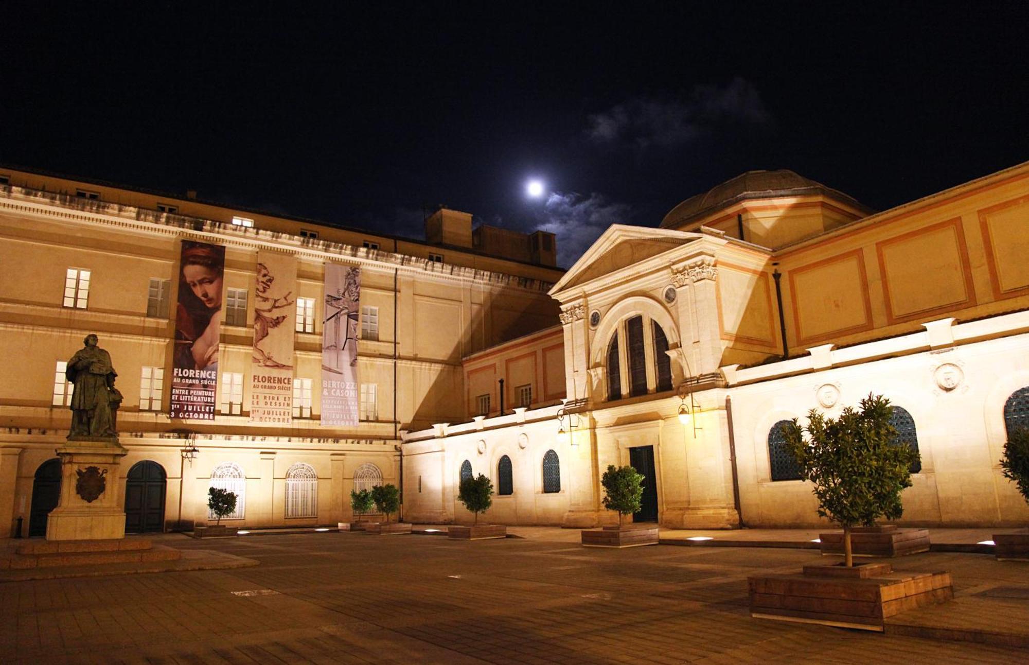 Studio Rue Pietonne Ajaccio أجاكسيو المظهر الخارجي الصورة