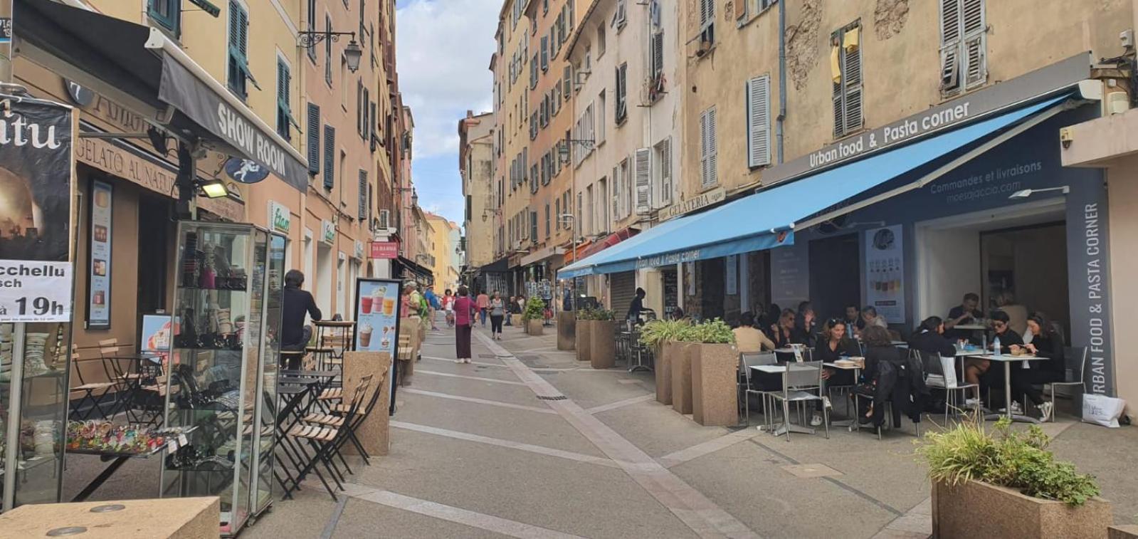 Studio Rue Pietonne Ajaccio أجاكسيو المظهر الخارجي الصورة